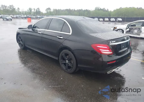 2018 Mercedes-Benz E 300 4Matic from USA, damaged, VIN WDDZF4KB2JA302886